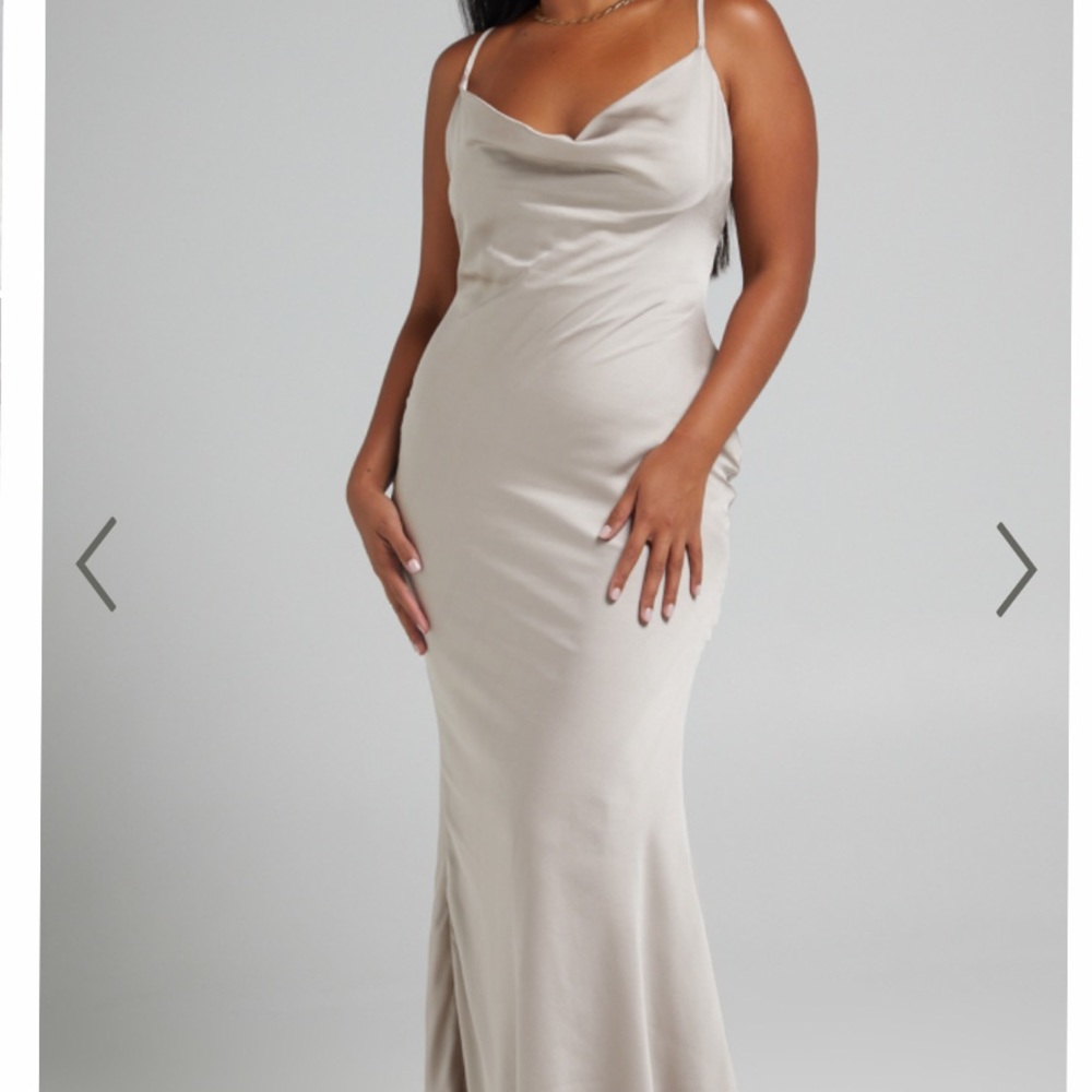Showpo dress NWT champagne